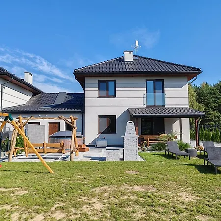 Blizniacza Natura Nad Rzeka, * Makosieje